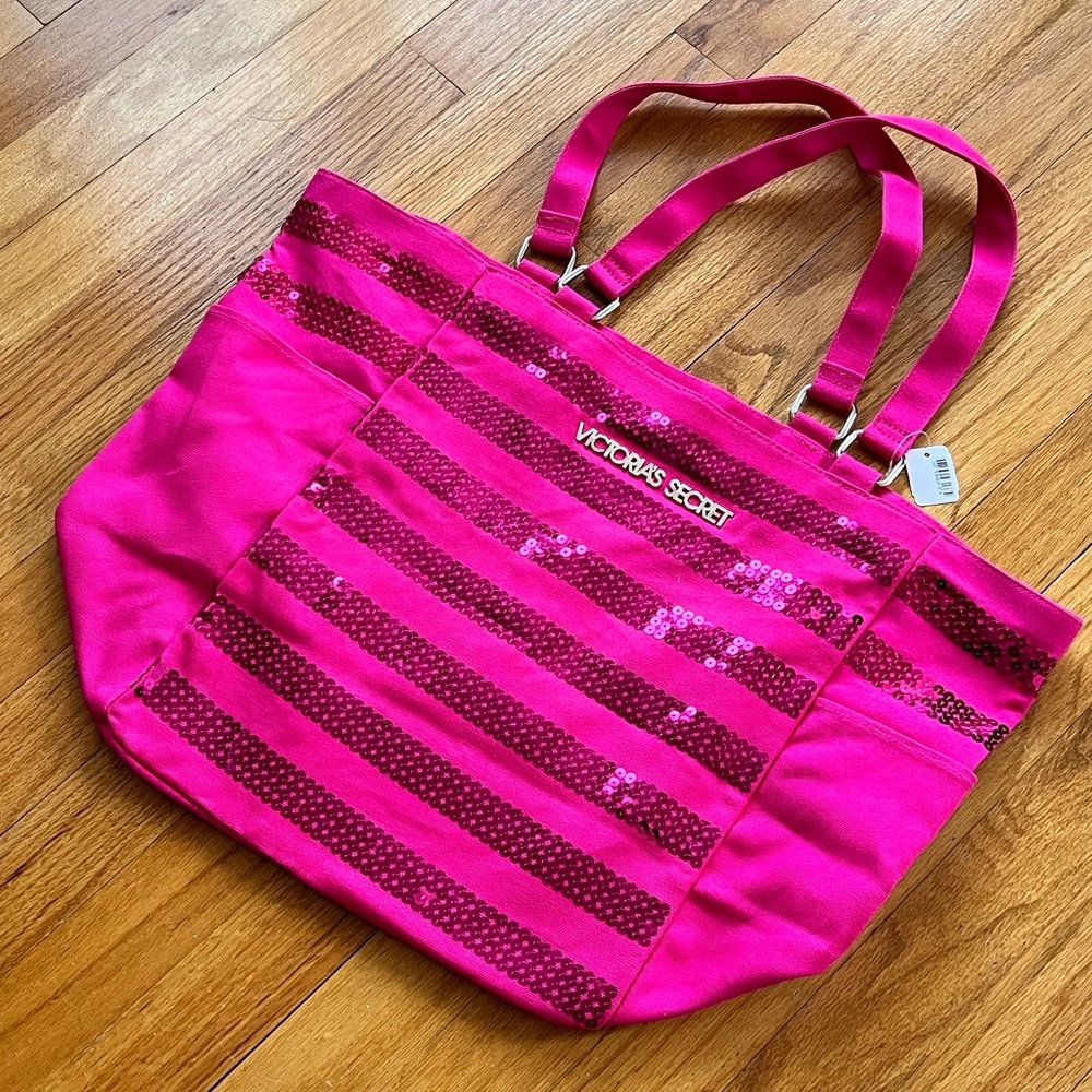 Victoria’s Secret sequin travel bag - NEW